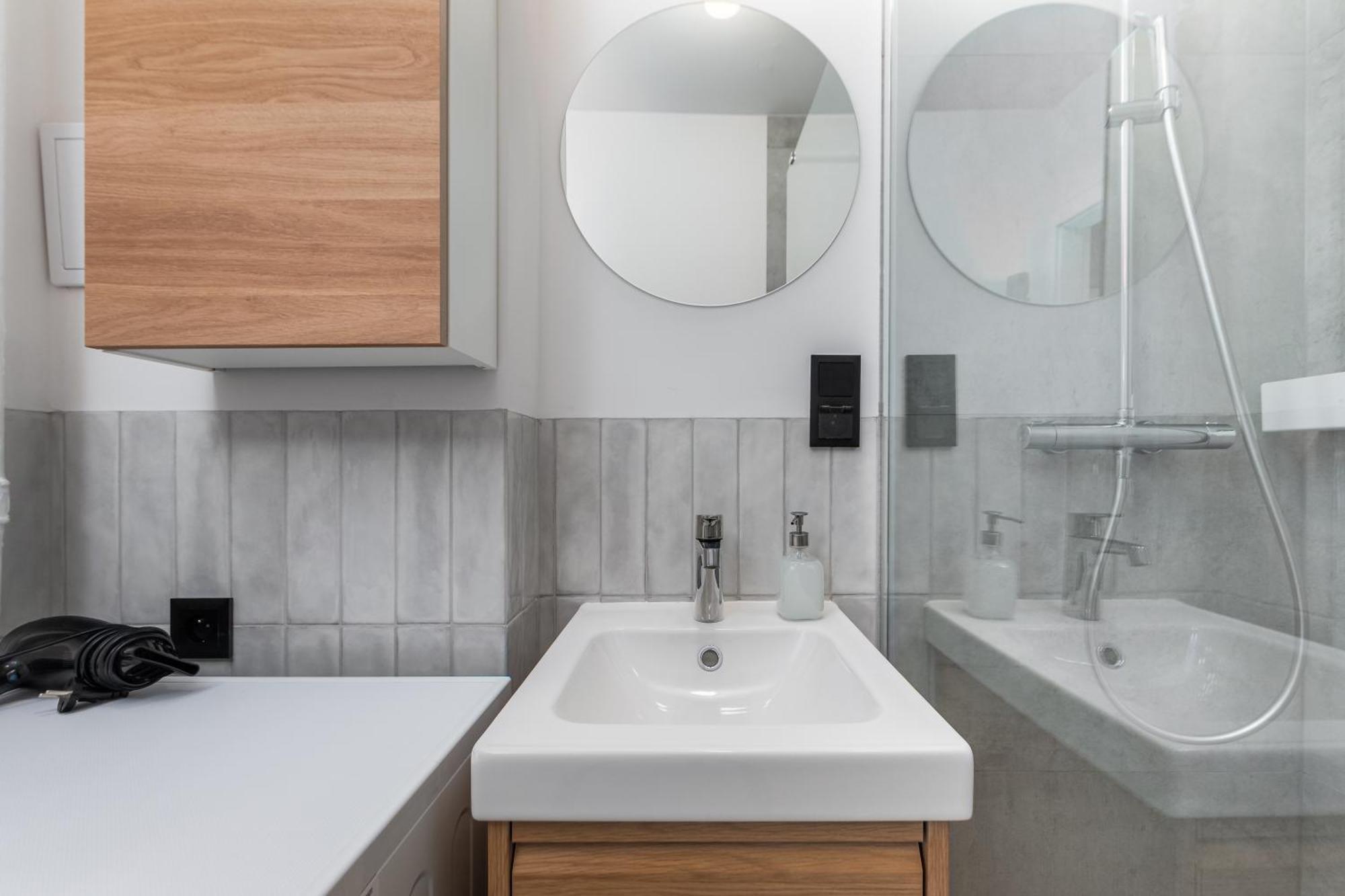 3 Bedroom Apartment Lipowa By Your Freedom Warsawa Bagian luar foto